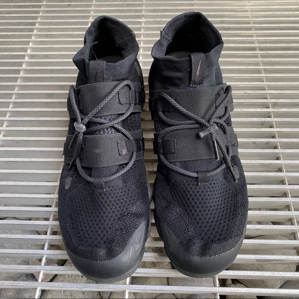Nike VaporMax Flyknit Hightop Black